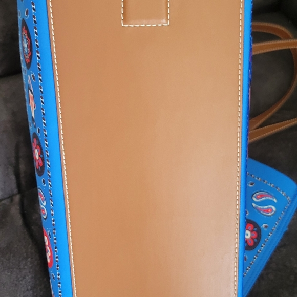 Tory Burch Tote - Picture 8 of 8